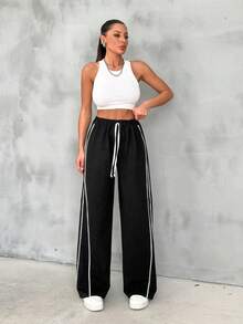 EURMUSE Cotton Contrast Binding At Side Slant Pockets At Both Side Wide Leg Sweatpants. - Black - View 3