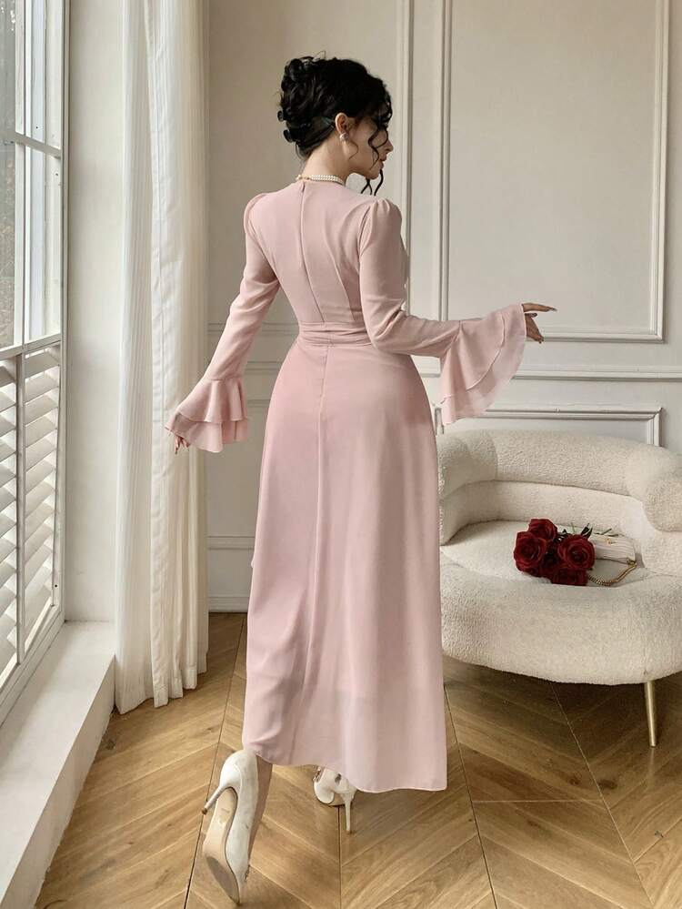 Women's Elegant Solid Color Pleated V-Neck Belted Ruffle Sleeve Dress, Spring/Summer Wedding Guest Dress Sundress