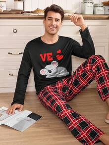 CoupledUp 情侣休闲可爱考拉动物印花格子长袖睡衣套装，秋季家居服 - 彩色 - 查看 6