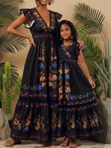 Travachic KIDS 少女度假休闲黑色碎花荷叶边连衣裙 - 黑色 - 查看 1