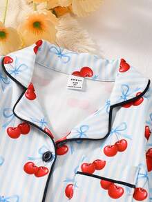 Bộ đồ ngủ 2 món cho bé gái, dễ thương và thanh lịch, chất liệu vải dệt kim mềm mại, thoải mái, họa tiết sọc xanh dương hình quả anh đào hoạt hình. Áo cardigan tay ngắn và quần dài. - Nhiều màu - Xem 6