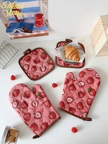 Strawberry Pattern Kitchen Thickened Cooking Microwave Gloves And Insulation Mat For Daily Home Use Kitchen Restaurant Oven Gloves Insulation Mat Set 2PCS 4PCS - Strawberry - View 3