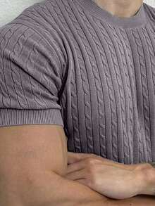 Manfinity Homme 男士纯色简约休闲圆领短袖针织上衣 - 淺灰紫 - 查看 4