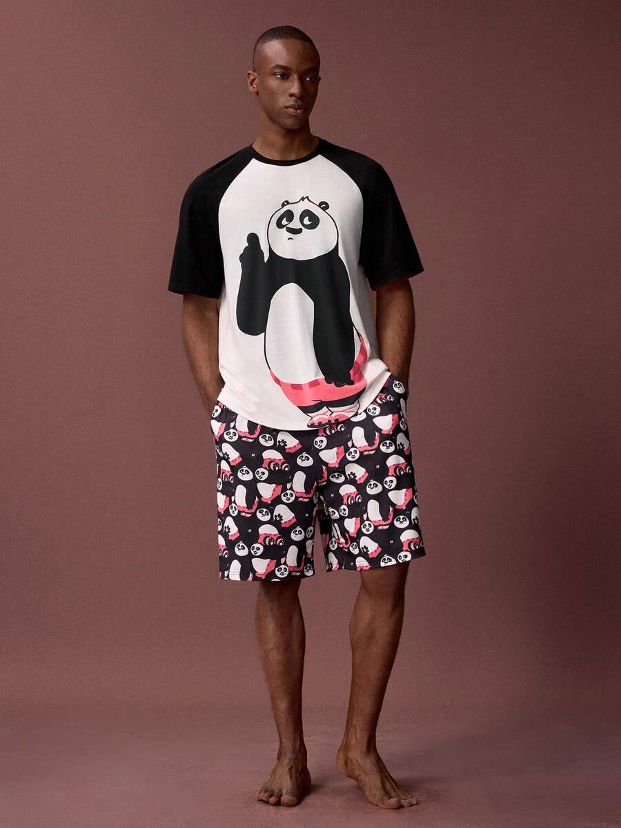 SHEIN Kung Fu Panda طقم ملابس صيفي مكون من بلوزة بأكمام قصيرة بطبعة الباندا الكرتونية الجميلة وألوان متباينة وشورت فضفاض - أبيض وأسود - مشاهدة 1