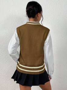 Chiquease 女士V领扭结麻花撞色滚边时尚毛衣背心 - 銅色 - 查看 2