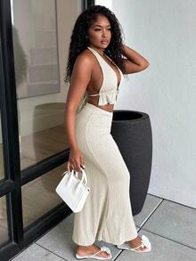 Alexandranx Chic Autumn Women's Summer Vacation Textured Metal Decor Hollow Out Halter Top And Mini Skirt Set - Apricot - View 6