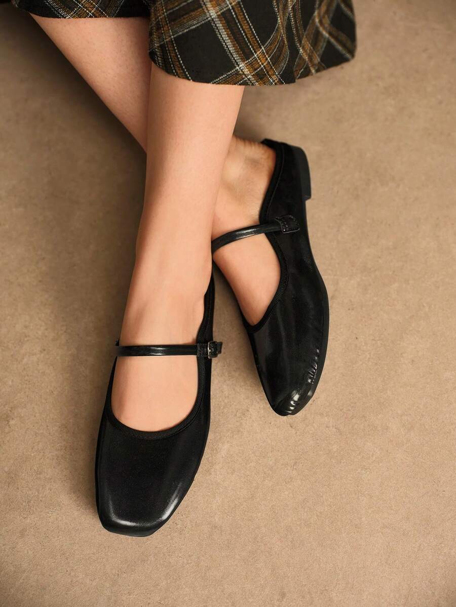 Rosivie Sepatu Mules Wanita Ujung Persegi Model Slip-On untuk Hari Valentine - Hitam - View 1