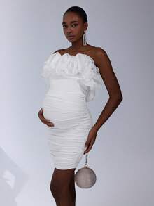 Cheriluna Maternity 孕妇优雅白色荷叶边抹胸修身写真连衣裙 - 白色 - 查看 5