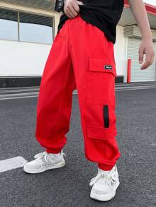 SHEIN 男童休闲日常舒适贴袋抽绳腰宽松纯色梭织裤，适合春夏季节穿着，日常穿着、运动、郊游、上学、聚会、节日、拍照等场合，也适合生日派对、晚宴、演出、婚礼、洗礼、开幕式等。适合日常穿着，适合上学、旅行、运动，适合春夏季节。 - 紅色 - 查看 8