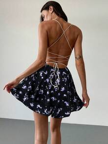 Aloruh Bộ jumpsuit hở lưng, dây chéo họa tiết hoa nhí mới, gợi cảm và tôn dáng. - màu đen - Xem 2