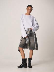 MISSGUIDED 做旧毛边牛仔长款短裤，阔腿设计，复古水洗，休闲夏季百慕大风格 - 淺灰色 - 查看 5
