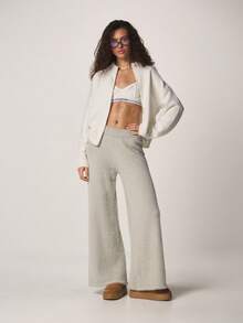 MISSGUIDED 毛绒阔腿高腰针织裤，弹性腰带，适合秋冬季舒适居家穿着 - 灰色 - 查看 3