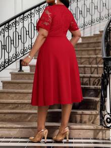 Fleurora 大码女士优雅派对纯色蕾丝拼接中长连衣裙 复活节连衣裙 女士毕业礼服 婚礼宾客礼服 女士度假礼服 - 紅色 - 查看 2