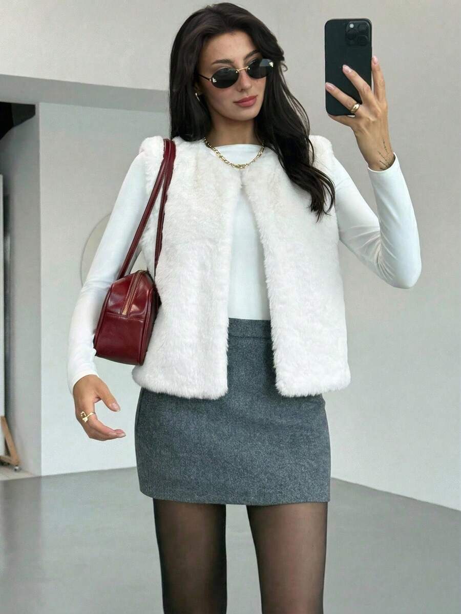 Aloruh Sleeveless Basic Outerwear, Elegant Fashion Faux Fur Coat In Fall/Winter - White - View 1