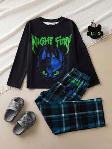 SHEIN How to Train Your Dragon Tween Boy Cartoon Letter Graphic Long Sleeve Top And Plaid Pants Pajama Set, Spring/Autumn - Multicolor - View 1