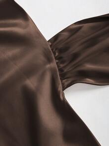 Sweetra 女士夏季性感度假风简约纯色褶皱修身露背系带吊带上衣 - 棕色 - 查看 4