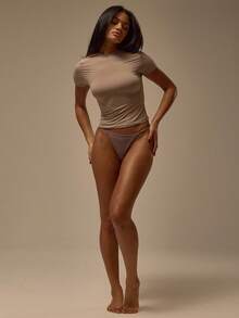 MUSERA ESSENTIALS Figurbetontes Kurzarm Polyamid Rundhals Top, gemütlich für die Freizeit, süß und sexy, Alltagsessential für Frühling und Sommer - Grau - Übersicht 5