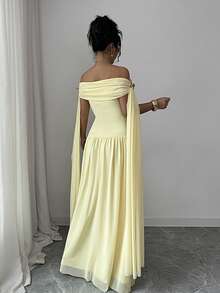 Elenzga 女士浪漫沙滩度假连衣裙，浅黄色网纱露肩荷叶边腰身连衣裙，饰有金属蝴蝶，适合度假、派对等场合 - 淡黃色 - 查看 2