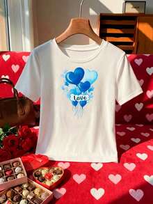 Playera femenina estampada "Love" con corazones flotantes – estilo juvenil - Multicolor2 - Ver 3