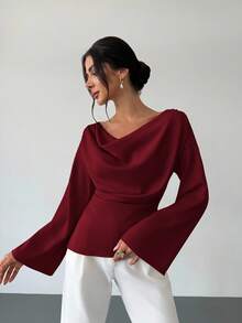 Firerie Áo sơ mi công sở màu mơ, cổ thuyền, tay loe, eo xếp ly, tối giản, thanh lịch, chất liệu satin, cổ áo bất đối xứng, tay chuông, thích hợp mặc đi làm hàng ngày. - Màu Đỏ Sâu - Xem 4