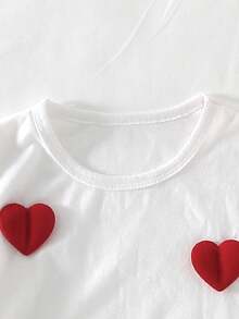 SHEIN 少女可爱时尚圆领长袖修身白色T恤，饰有3D爱心图案，搭配高腰短款百褶纯色蝴蝶结半身裙套装，适合所有季节，情人节服装 - 紅色 - 查看 7