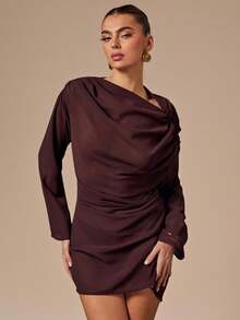 SHEIN BAE Robe mini en mousseline de soie plissée asymétrique de couleur unie marron, robe enveloppante élégante pour le printemps/été pour femmes - Tabac - Voir 4