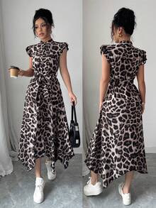 Rafferiza 豹纹领系带腰身不对称下摆短袖衬衫裙（女款） - 棕色 - 查看 1