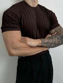 Manfinity Homme Męski top w jednolitym kolorze z okrągłym dekoltem i krótkim rękawem, dzianinowy splot kablowy - Czekoladowy brązowy - Zobacz 2