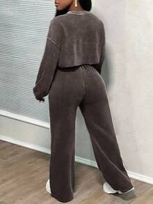 Slaydiva 女士街头风超大款酸洗两件套运动服套装 - 棕色 - 查看 2