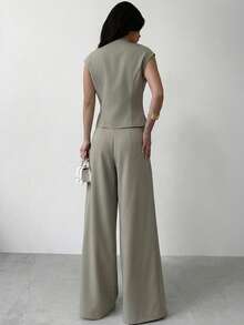 Firerie 女士优雅简约休闲通勤日常金属扣袖口收腰深色上衣搭配高腰阔腿浅卡其色裤子两件套，夏季 - 摩卡棕 - 查看 2