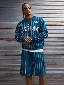 AXEPEAK Bộ đồ nam thường ngày phong cách đường phố, áo sweatshirt cổ tròn dáng rộng vai rớt và quần short cạp chun có dây rút, họa tiết chữ và sọc, bộ quần áo nam mùa xuân/hè/thu, bộ đồ nam màu xanh trắng, bộ 2 mảnh nam màu xanh trắng, bộ hai mảnh nam màu xanh dương, bộ 2 mảnh nam kẻ sọc. - Nhiều màu - Xem 4