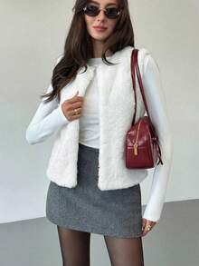 Aloruh Sleeveless Basic Outerwear, Elegant Fashion Faux Fur Coat In Fall/Winter - White - View 7