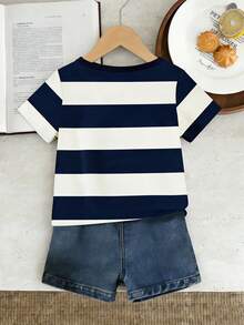 SHEIN 两件套男婴套装，可爱小熊条纹印花圆领短袖T恤搭配做旧牛仔短裤，适合夏季外出穿着 - 彩色 - 查看 2