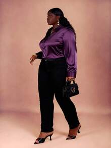 CurvyTilda 加大码缎纹府绸纽扣衬衫，女士办公室服装 - 紫色 - 查看 2