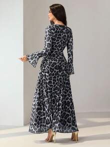 Modelyn Robe ajustée romantique à manches évasées et col en V, printemps/été