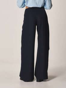 MISSGUIDED Quần tây ống rộng cạp cao, kiểu dáng công sở, có chi tiết khuy cài, thích hợp cho các dịp văn phòng và trang trọng. - Màu xanh hải quân - Xem 2