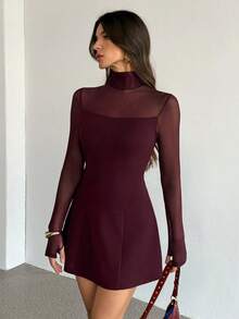 SHEIN Tall Vestido curto feminino elegante de gola alta, modelagem evasê, com cintura transparente e mangas compridas, na cor bordô, perfeito para o outono/inverno. Ideal para festas, encontros, eventos românticos, saídas à noite e até mesmo para convidadas de casamento. - Borgonha - Ver 7