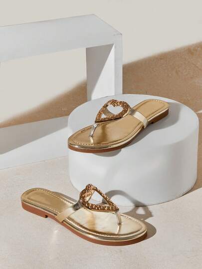 SHUZIA Women's Minimalist Rhinestone Heart Decor Thong Strap Slip-On Flat Sandals