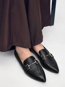 Mnmlis 女士尖头金属装饰休闲复古时尚平底鞋 - 黑色 - 查看 5