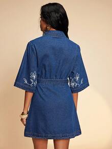 Travachic 女士时尚印花纽扣牛仔连衣裙，夏季 - 中等水洗藍 - 查看 5