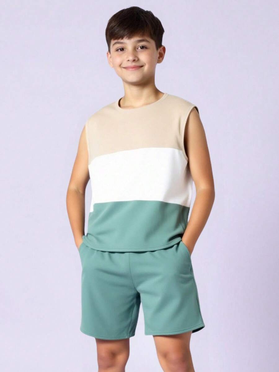 SHEIN 2件套儿童/青少年男童休闲百搭舒适拼接圆领宽松无袖背心和短裤针织套装,适合学校、花园、海滩、生日、春夏穿着。 - 綠色 - 查看 1