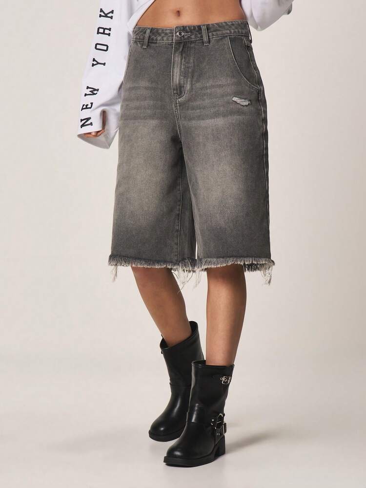 MISSGUIDED Distressed Raw Hem Denim Long Shorts With Frayed Edges Wide Leg Vintage Wash Casual Summer Bermuda Style