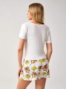TOM & JERRY X SHEIN Bộ đồ ngủ 3 món dành cho nữ, gồm áo croptop tay ngắn in chữ hoạt hình dễ thương, quần ống rộng và quần short, thích hợp cho mùa xuân, hè và thu. - Màu vàng - Xem 7
