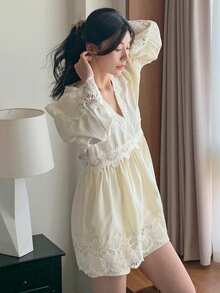 DAZY Women's V-Neck Lace Patchwork A-Line Smock Blouse, Vacation Style Long Sleeve - Apricot - View 4