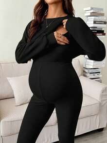 SHEIN Bộ 2 món gồm áo thun dài tay vai rớt màu trơn và áo liền quần dành cho bà bầu, kiểu dáng thường ngày. - màu đen - Xem 2