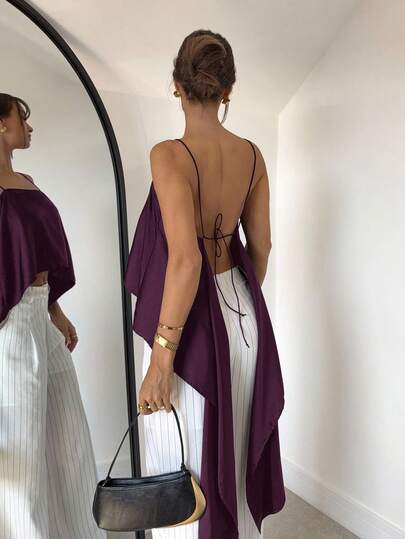 Siren Gaze Camiseta de tirantes finos de unicolor con bajo asimétrico, diseño minimalista y de moda para mujer