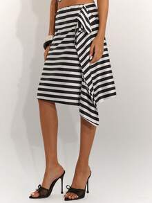 SHEIN BAE Women's Black And White Checkered Asymmetrical Striped Midi Skirt,Vintage Fashionable Commuter Work Midi Skirt,Autumn Seksi Chic Night Out Vacation - Black and White - View 6