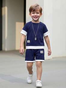 SHEIN 2件套男童字母拼接圆领短袖短裤套装，带贴布，适合夏季度假、旅行、休闲、日光浴 - 寶藍色 - 查看 3