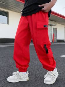 SHEIN 男童休闲日常舒适贴袋抽绳腰宽松纯色梭织裤，适合春夏季节穿着，日常穿着、运动、郊游、上学、聚会、节日、拍照等场合，也适合生日派对、晚宴、演出、婚礼、洗礼、开幕式等。适合日常穿着，适合上学、旅行、运动，适合春夏季节。 - 紅色 - 查看 4