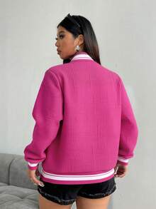 Chaqueta de béisbol para mujeres - lleno de textura de empalme geométrico en relieve, chaqueta de béisbol deportivo casual, adecuada para la academia, comienzo de la escuela y regreso a la escuela - Rosa Fucsia - Ver 3